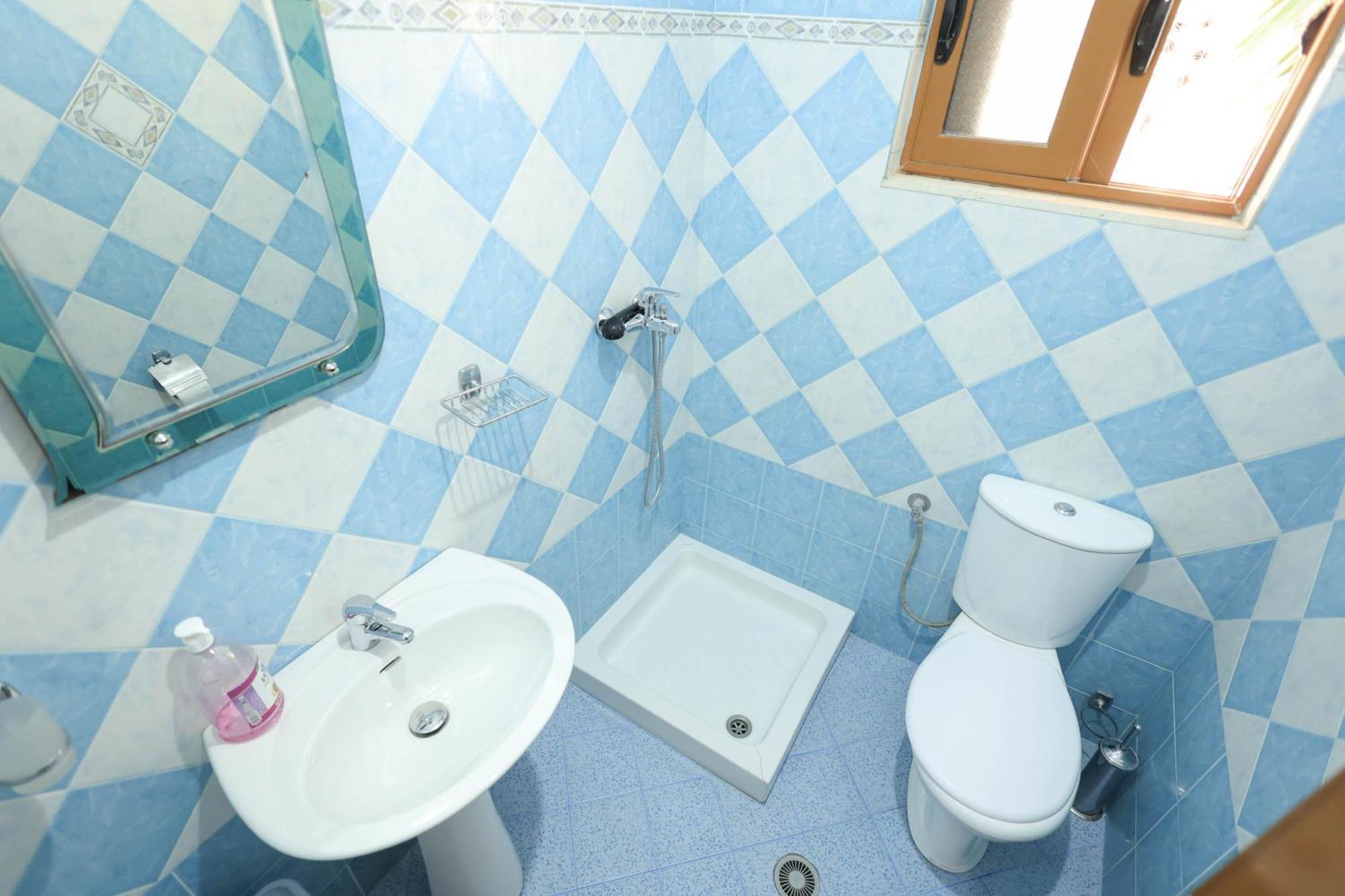 Kejsi Apartaments ساراندا المظهر الخارجي الصورة