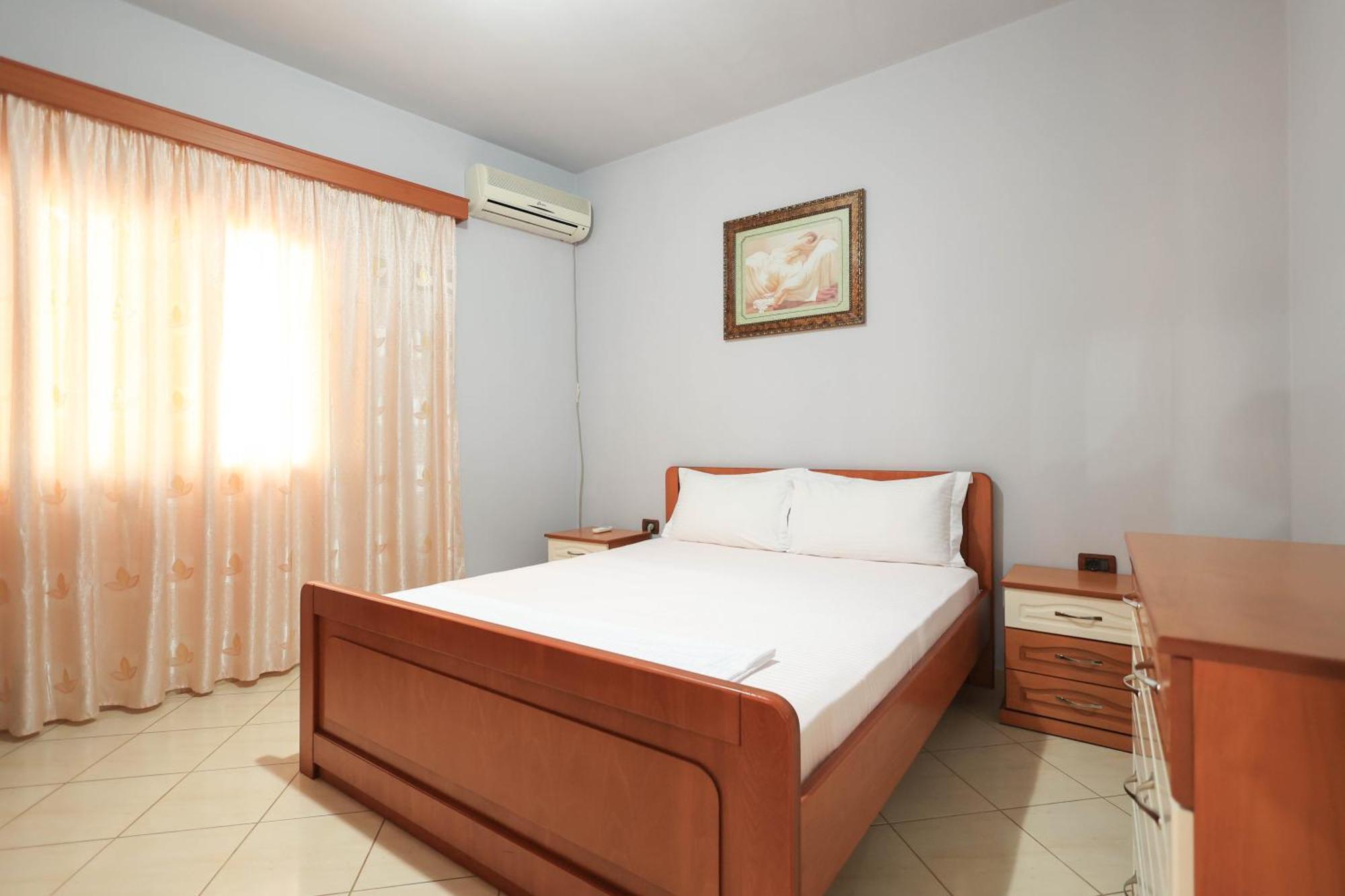Kejsi Apartaments ساراندا المظهر الخارجي الصورة