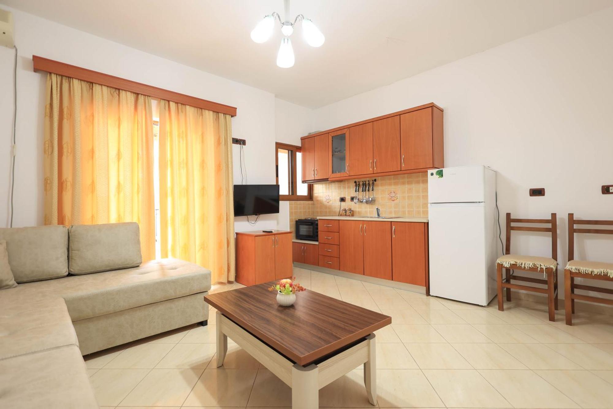 Kejsi Apartaments ساراندا المظهر الخارجي الصورة
