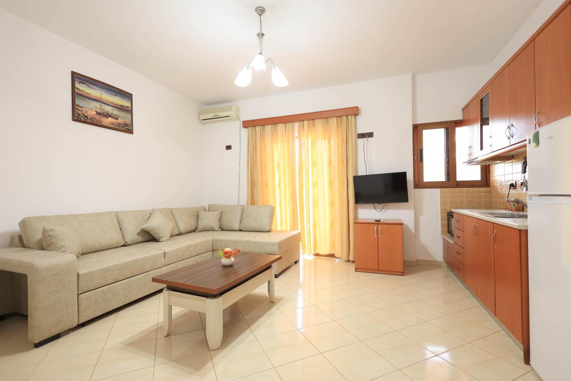 Kejsi Apartaments ساراندا المظهر الخارجي الصورة